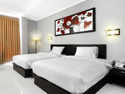 Lj Hotel Bandung Exterior foto